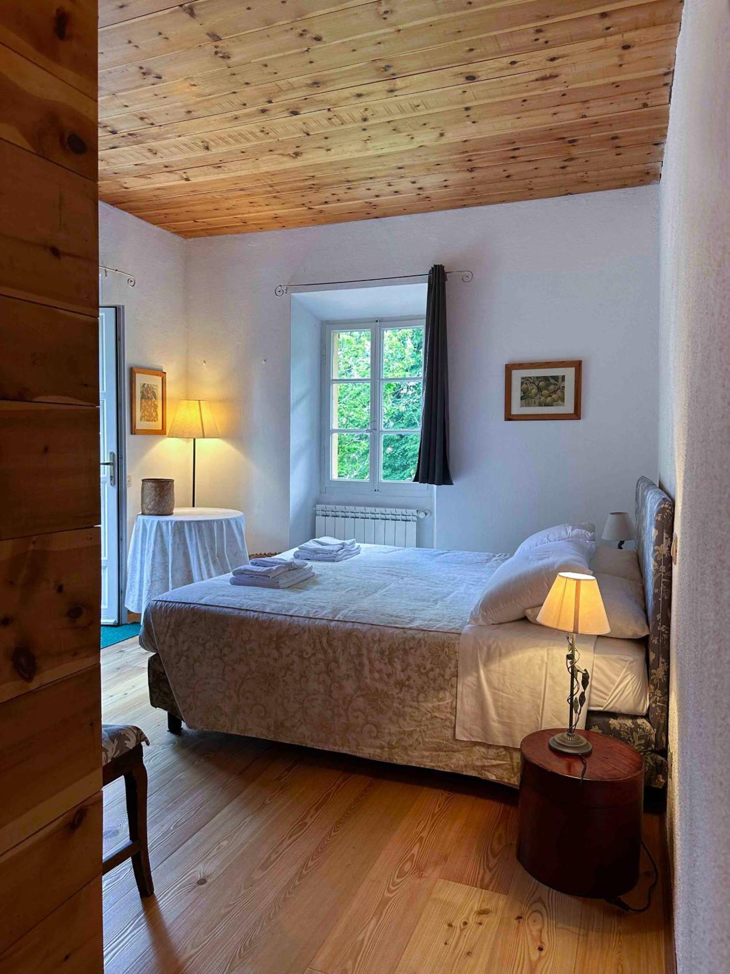 Hotel Villa Simplicitas 산 페델레 인텔비 외부 사진